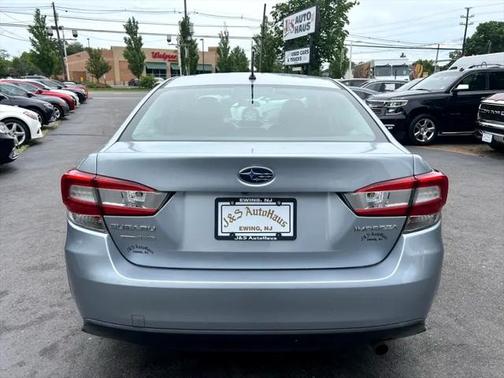 2019 Subaru Impreza 2.0i