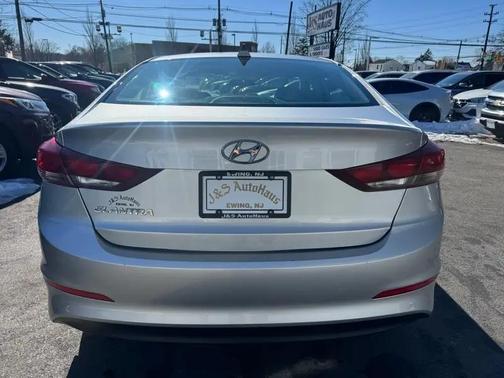 2017 Hyundai ELANTRA Limited