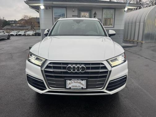 2018 Audi Q5 2.0T Premium Plus