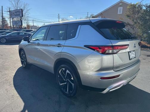 2022 Mitsubishi Outlander SE 4WD