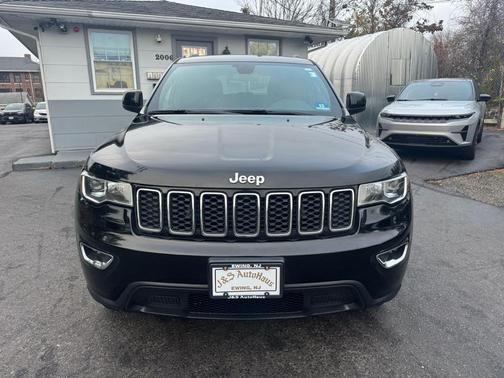 2018 Jeep Grand Cherokee Laredo E