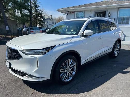 White 2022 Acura MDX Advance Package