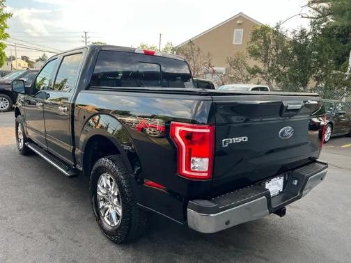 Black 2017 Ford F-150 Lariat