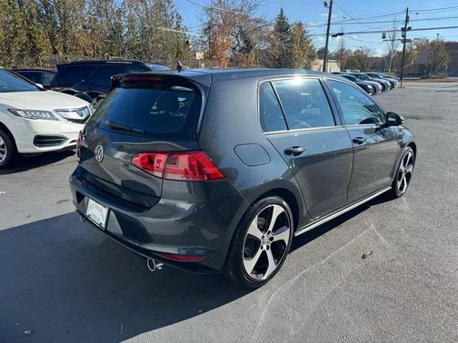2017 Volkswagen Golf GTI 2.0T S 4-Door
