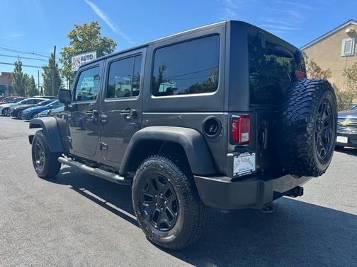 2017 Jeep Wrangler Unlimited Sport