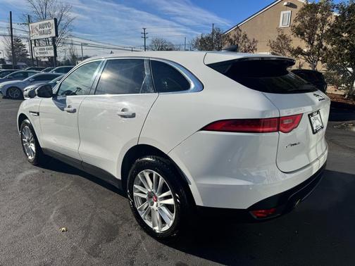 2020 Jaguar F-PACE 25t Prestige