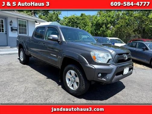2015 Toyota Tacoma Base