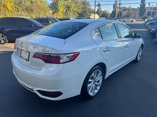 2017 Acura ILX Premium Package