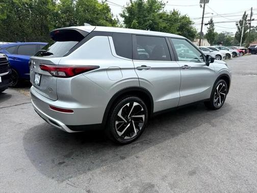 2022 Mitsubishi Outlander SE 4WD