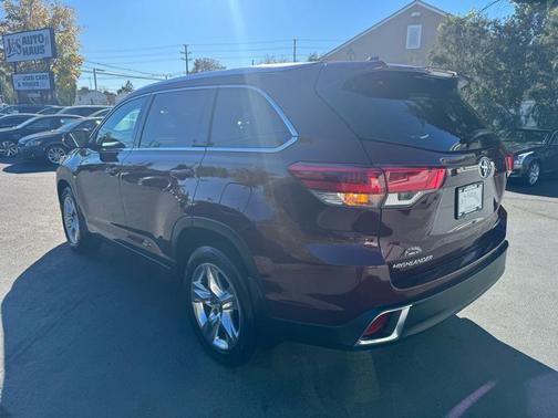 2017 Toyota Highlander Limited