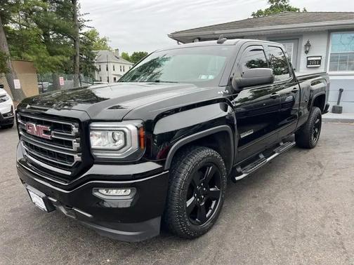 Black 2018 GMC Sierra 1500 Base