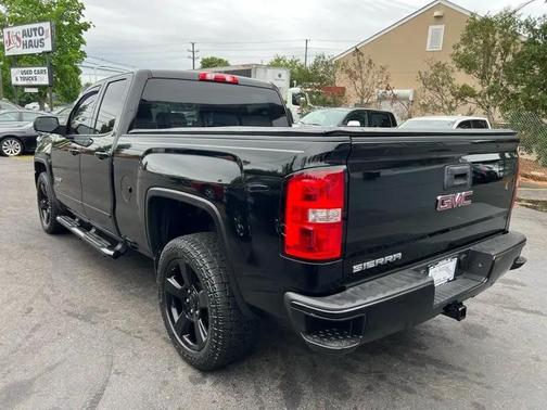 Black 2018 GMC Sierra 1500 Base