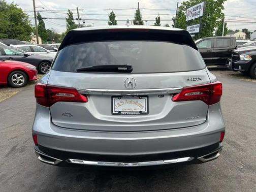 Silver 2020 Acura MDX 3.5L