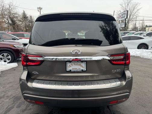 2018 INFINITI QX80 Base