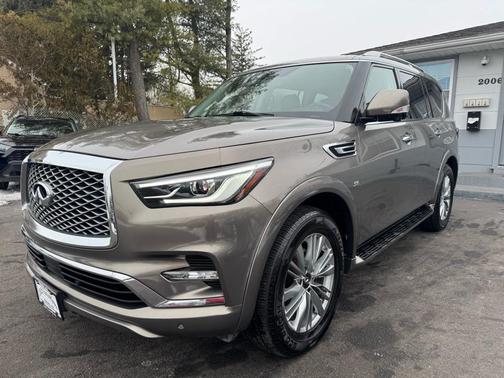 2018 INFINITI QX80 Base