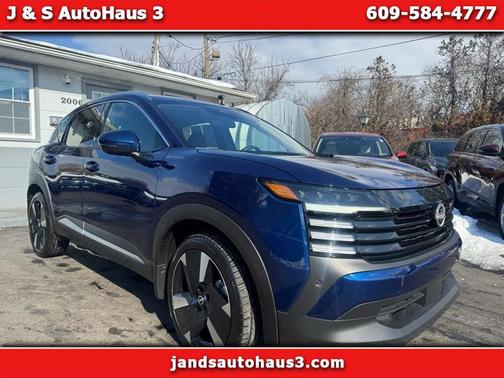 2025 Nissan Kicks SR