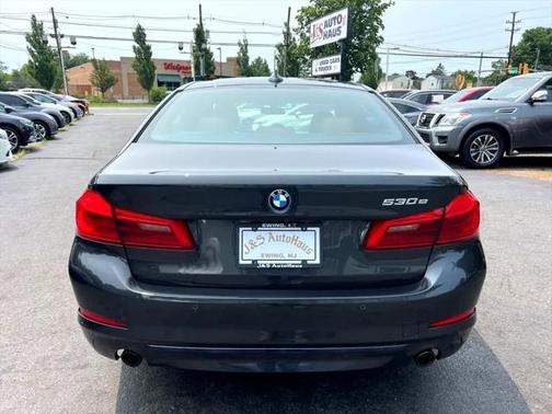 2019 BMW 530e xDrive iPerformance