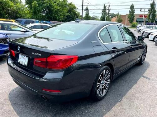 2019 BMW 530e xDrive iPerformance