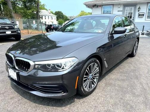 2019 BMW 530e xDrive iPerformance