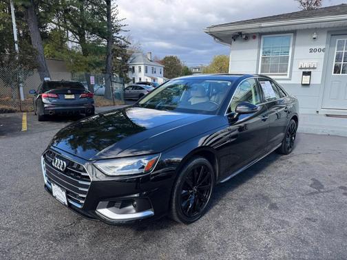 2022 Audi A4 40 Premium