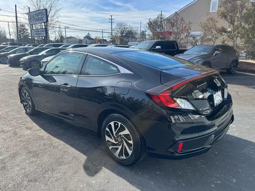 2018 Honda Civic LX-P