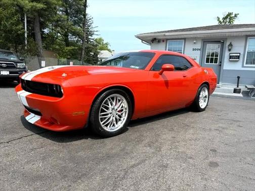 2010 Dodge Challenger SRT8