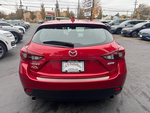 2015 Mazda Mazda3 i Grand Touring
