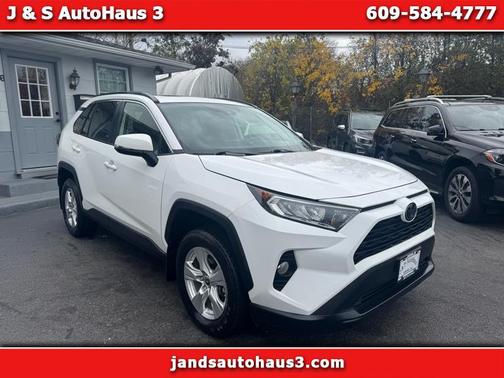 2019 Toyota RAV4 XLE