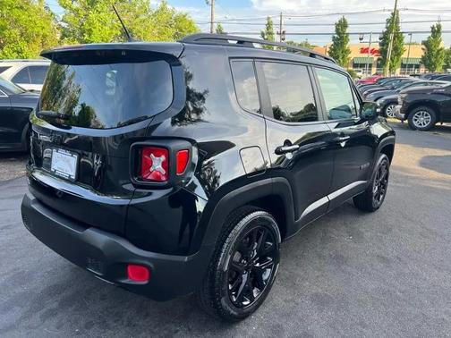 Black 2017 Jeep Renegade Latitude
