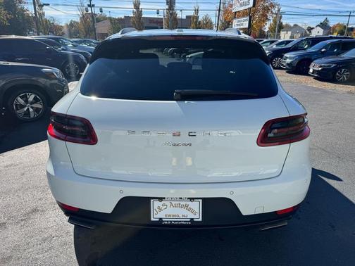 2018 Porsche Macan GTS