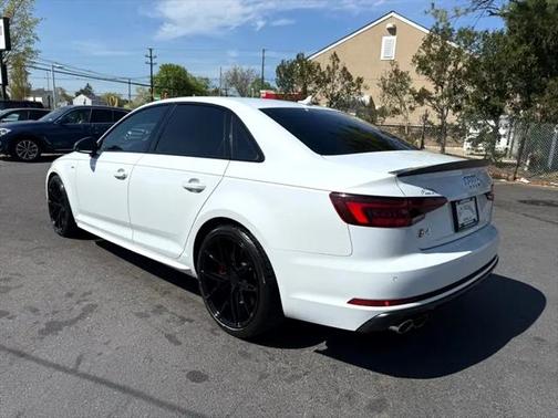 2018 Audi S4 Premium Plus quattro