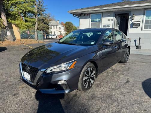 2021 Nissan Altima 2.5 SV