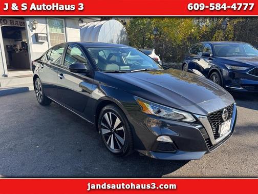 2021 Nissan Altima 2.5 SV