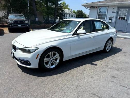2016 BMW 328 328i xDrive Sedan