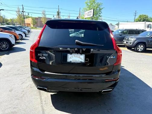 2016 Volvo XC90 T6 R-Design