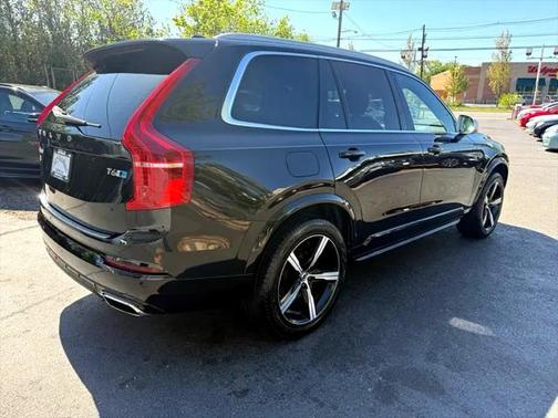 2016 Volvo XC90 T6 R-Design