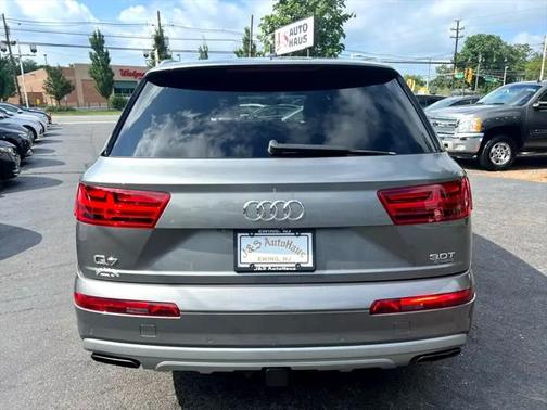 2017 Audi Q7 3.0T Premium