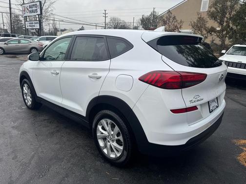 2019 Hyundai TUCSON SE