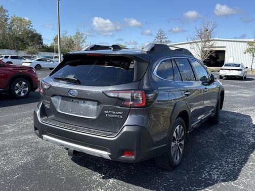 2025 Subaru Outback Touring XT
