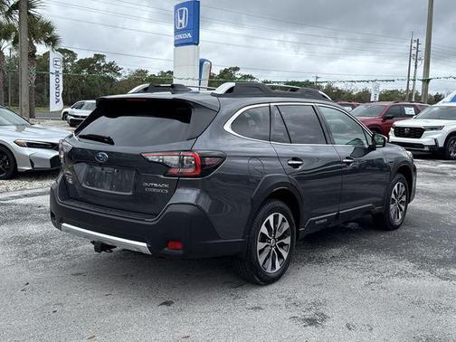 2025 Subaru Outback Touring XT