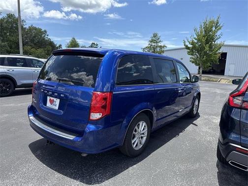 2020 Dodge Grand Caravan SE