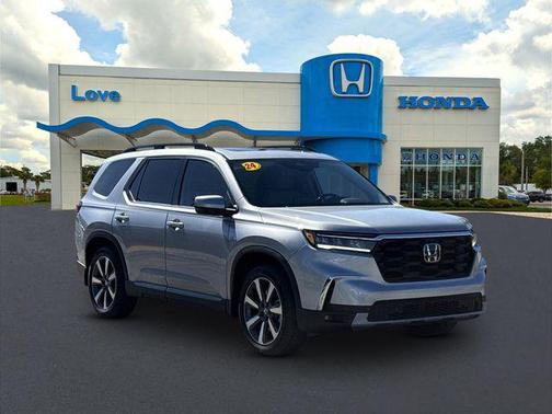 2024 Honda Pilot Touring 8-Passenger