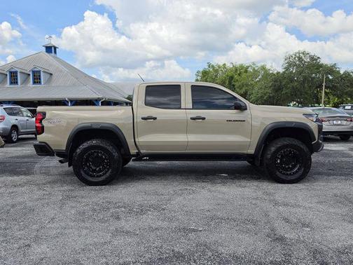 Sand Dune Metallic 2023 Chevrolet Colorado Trail Boss