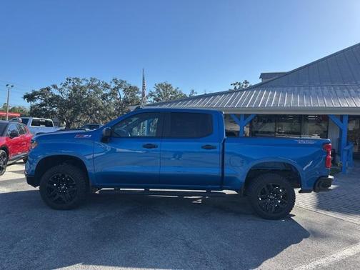 2023 Chevrolet Silverado 1500 Custom Trail Boss
