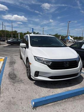 Platinum White Pearl 2024 Honda Odyssey EX-L