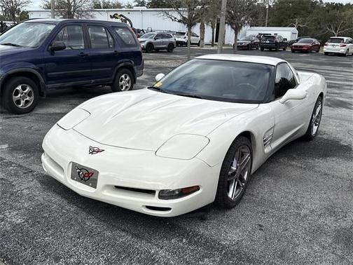 2001 Chevrolet Corvette Base