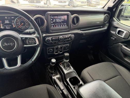 Black Clearcoat 2020 Jeep Gladiator Sport S