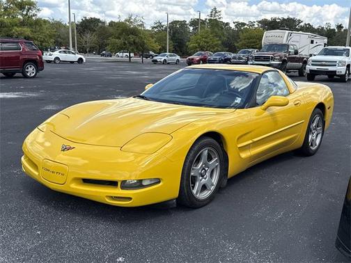 2000 Chevrolet Corvette Base