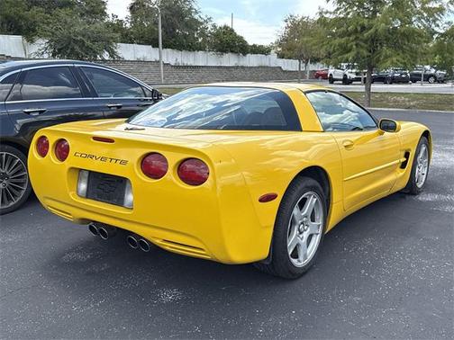 2000 Chevrolet Corvette Base