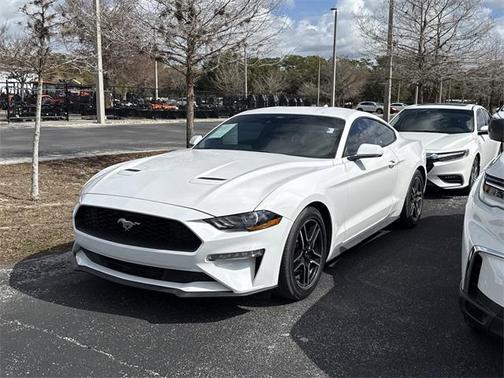 2021 Ford Mustang EcoBoost
